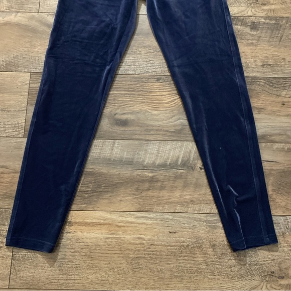 Shefit Velour Leggings - Picture 6 of 11